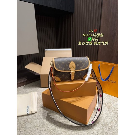 Louis Vuitton Diane (Monogram)